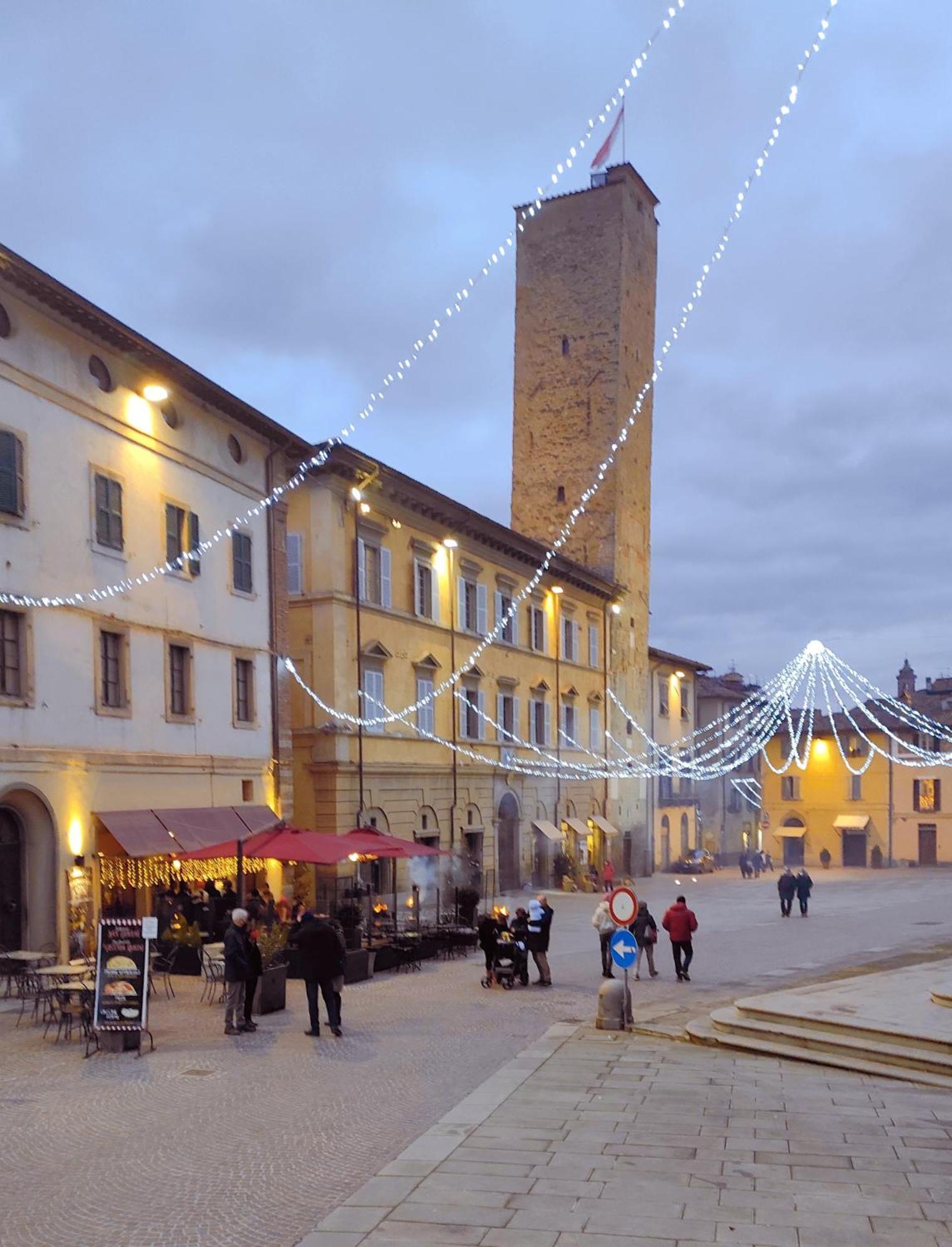 Apartamento La Casa Nella Piazzetta Città di Castello Habitación foto